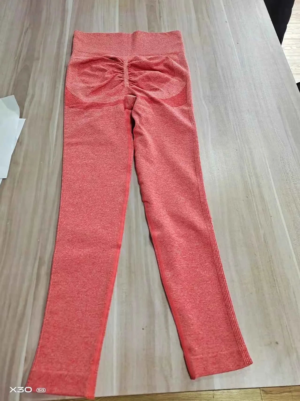 New Design Workout Plus Size Women's Leggings High Waist Yoga Pants Tummy Control Lift Leggings BK227