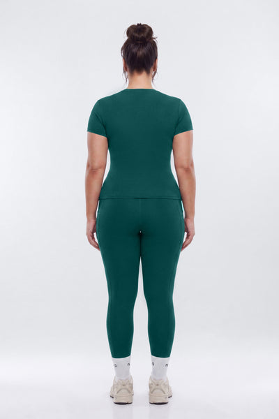 https://cdn.shopify.com/s/files/1/0293/9277/files/01-22-26_S6PM_8_B12504SP1305_Green_RA_AA_18-03-57_67310-2_ES_ES_EH_JA_ES_PLUS.jpg?v=1778881553&amp;with=400&amp;height=600