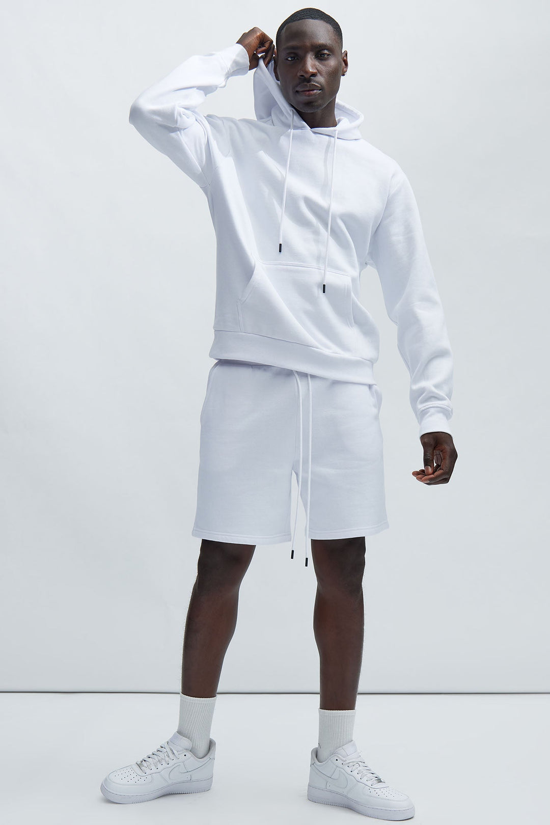 https://cdn.shopify.com/s/files/1/0293/9277/files/02-05-24_S7_81_NMKT40418_White_P_KT_DJ_14-46-35_31807_CM.jpg?v=1707864806