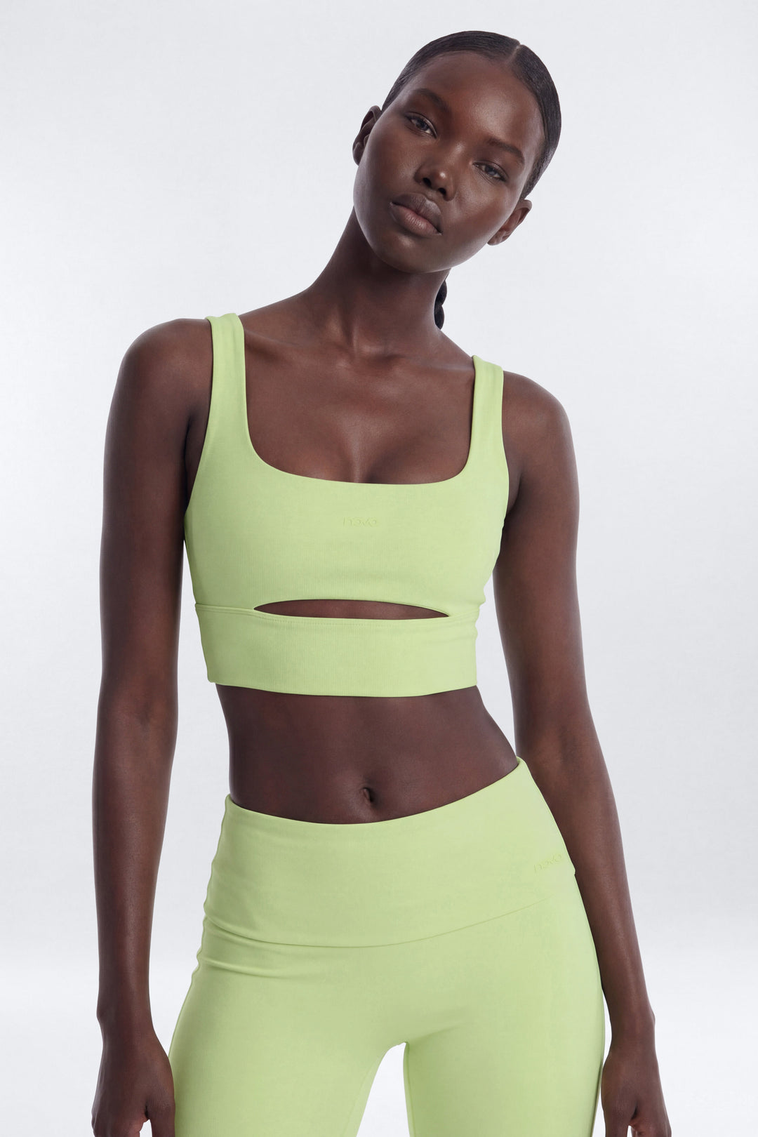 https://cdn.shopify.com/s/files/1/0293/9277/files/02-19-26_S3_PM_28_B125SP0502_Pistachio_JG_AA_19-35-56_42487-5_EH_ES_JA_CM_24313ab6-d0e8-4e72-8508-64e33fff3145.jpg?v=1773353064
