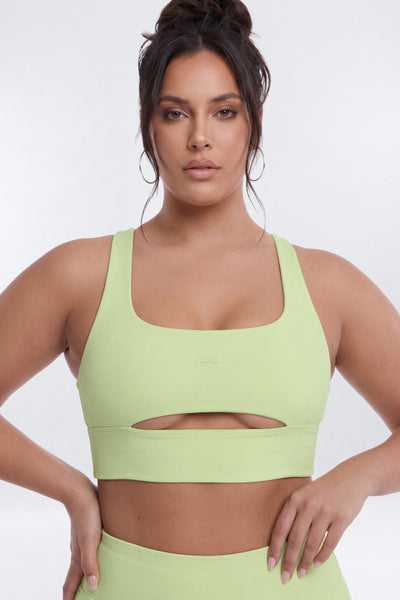 https://cdn.shopify.com/s/files/1/0293/9277/files/02-19-26_S3_PM_28_B125SP0502_Pistachio_JG_AA_19-35-56_42492-7_EH_ES_ES_VV_JA_PLUS.jpg?v=1777071534&amp;with=400&amp;height=600