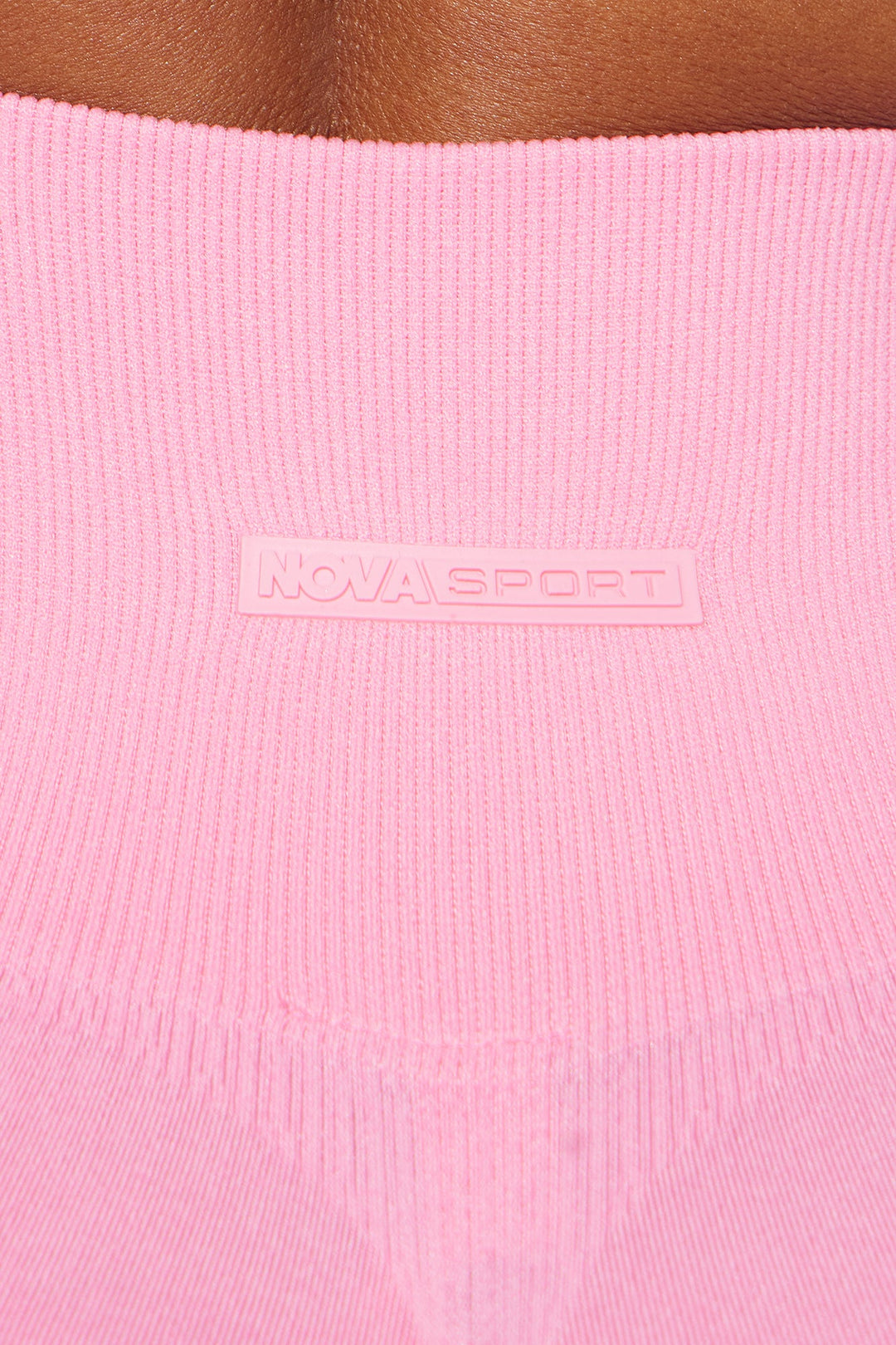 https://cdn.shopify.com/s/files/1/0293/9277/files/05-02-24_S2_21_ZDNVSP1128_HotPink_KJ_RL_12-23-18_36312_PXF.jpg?v=1715964183