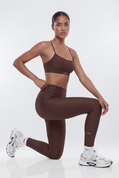 https://cdn.shopify.com/s/files/1/0293/9277/files/05-22-26_S7_37_B12503SB1302_Brown_ZSR_JZ_SO_11-35-37_5247-6_ES_ES_JA.jpg?v=1782750370&amp;with=400&amp;height=600
