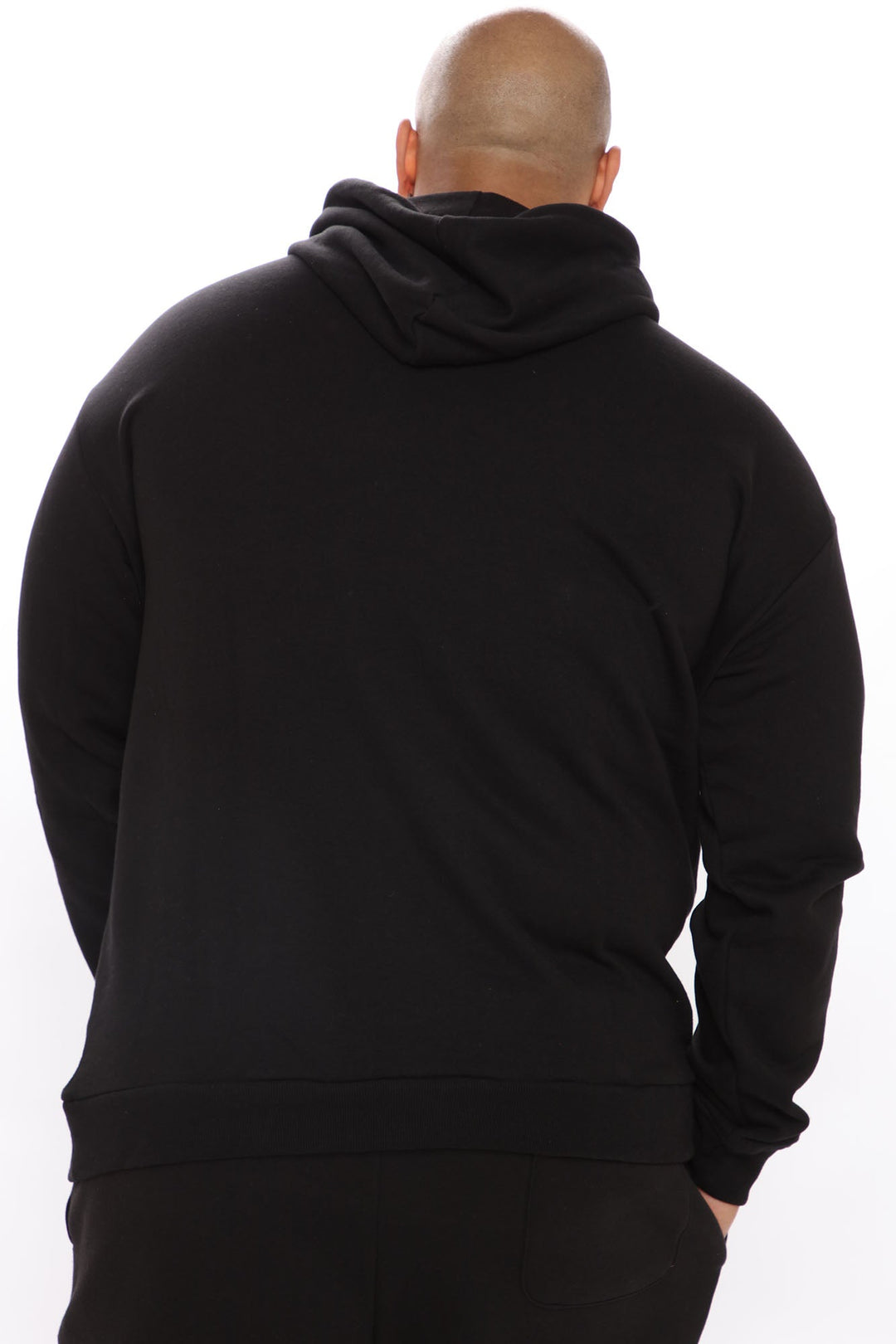 https://cdn.shopify.com/s/files/1/0293/9277/products/08-07-20Studio1_RM_DJ_10-11-41_42_NMKT40418_Black_0403_PLUS_RA.jpg?v=1695417468