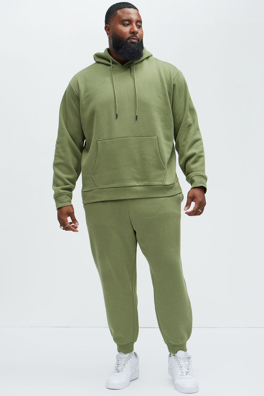 https://cdn.shopify.com/s/files/1/0293/9277/files/08-16-24-S7_85_NMKT40418_Olive_P_KF_DJ_15-21-58_PLUS_0151_SG.jpg?v=1737574643