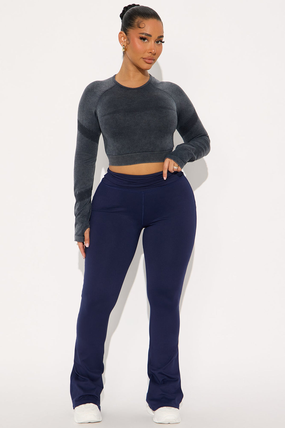 https://cdn.shopify.com/s/files/1/0293/9277/files/08-29-25_S1_59_M4892_Navy_ZSR_TK_IM_13-32-49_0715_PXF.jpg?v=1756838925