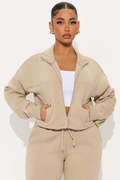 https://cdn.shopify.com/s/files/1/0293/9277/files/10-23-25_S1_63_V22507LN4705_Stone_RL_RA_15-09-36_3562_SKS.jpg?v=1762553016&amp;with=400&amp;height=600