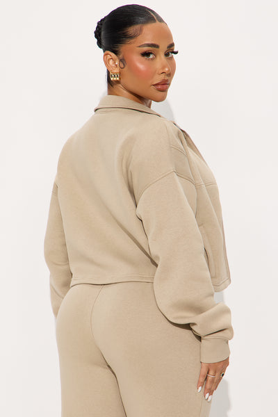 https://cdn.shopify.com/s/files/1/0293/9277/files/10-23-25_S1_63_V22507LN4705_Stone_RL_RA_15-10-28_3569_SKS.jpg?v=1761432640&amp;with=400&amp;height=600