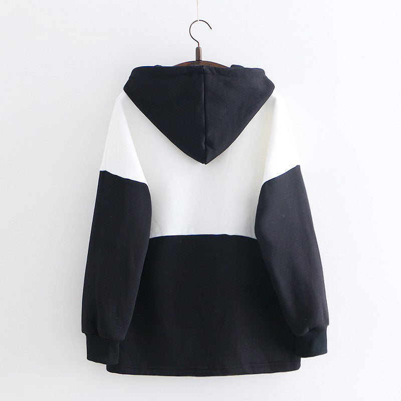 Back view of Women’s Oversized Hoodie, highlighting the relaxed fit, perfect for layering during lectures or study sessions.