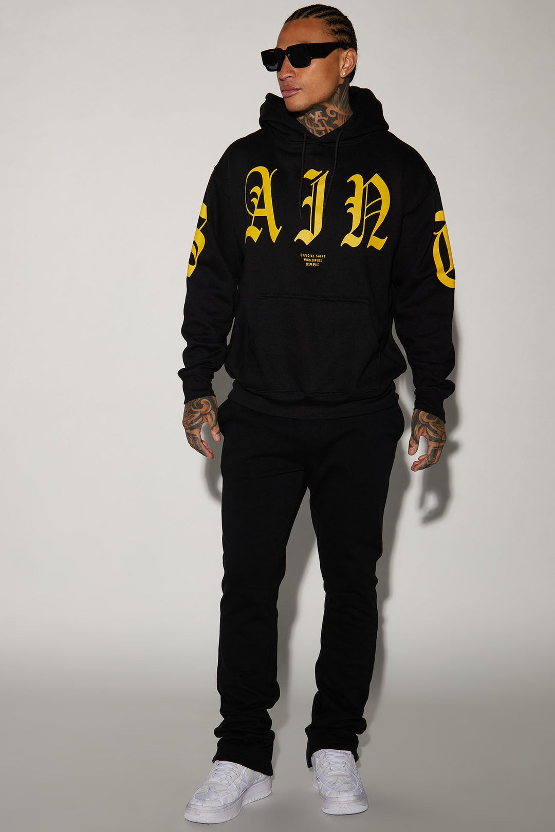 https://cdn.shopify.com/s/files/1/0293/9277/files/12-01-23Studio7_KF_DJ_09-06-46_7_SPDN3104M_Black_0386_CM.jpg?v=1701903783
