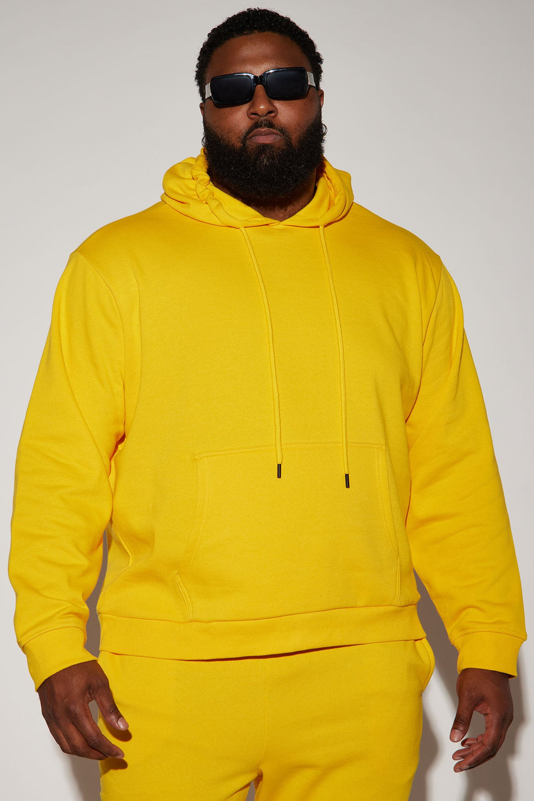 https://cdn.shopify.com/s/files/1/0293/9277/files/12-01-23Studio8_CC_PC_14-48-55_83_NMKT40418_Yellow_P_24720_PLUS_MR.jpg?v=1707856505