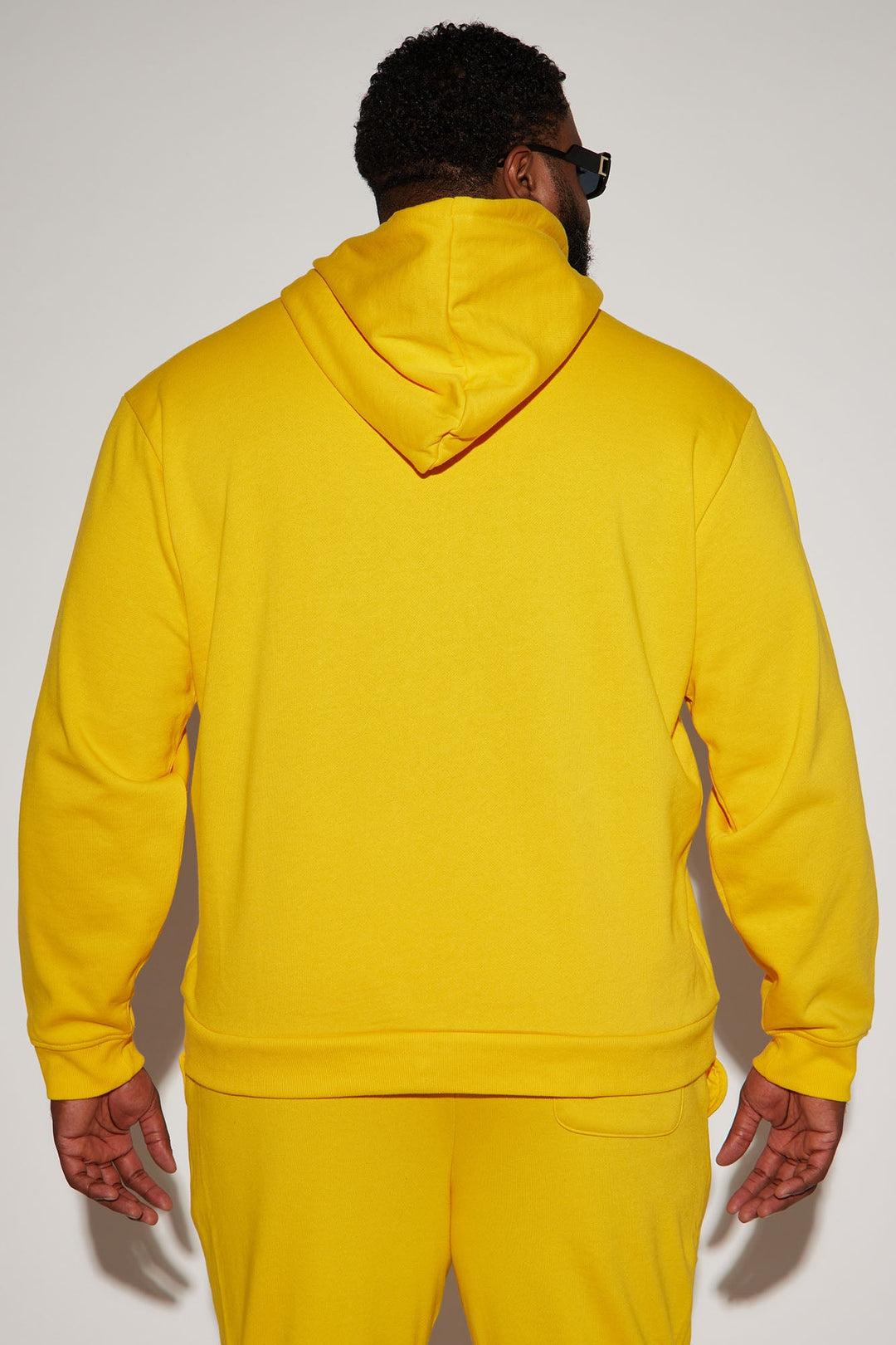 https://cdn.shopify.com/s/files/1/0293/9277/files/12-01-23Studio8_CC_PC_14-50-41_83_NMKT40418_Yellow_P_24727_PLUS_MR.jpg?v=1707856505