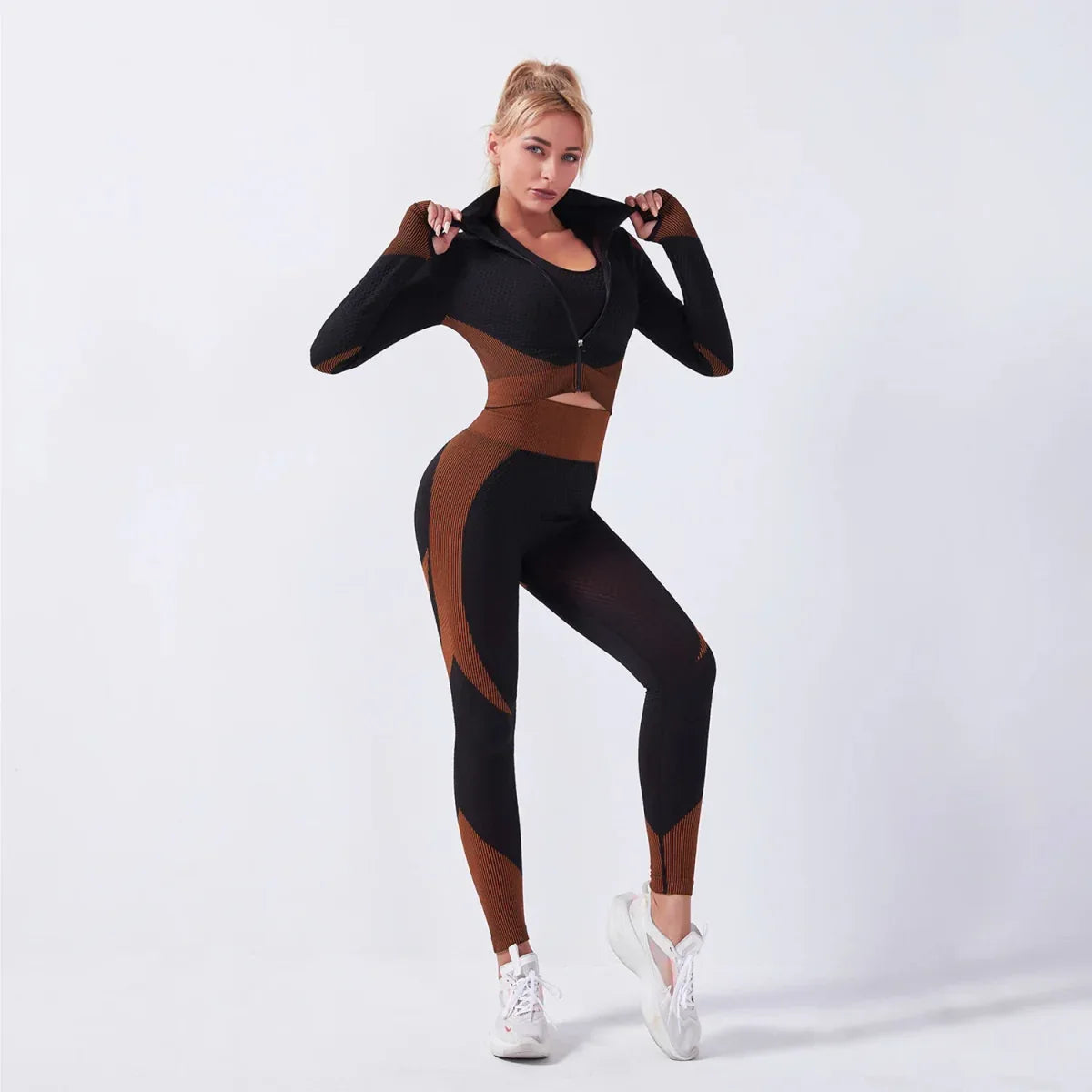 3-Piece Seamless Yoga Set for Women - Elastic Gym Outfit for Fitness and Yoga - Allen-Fitness