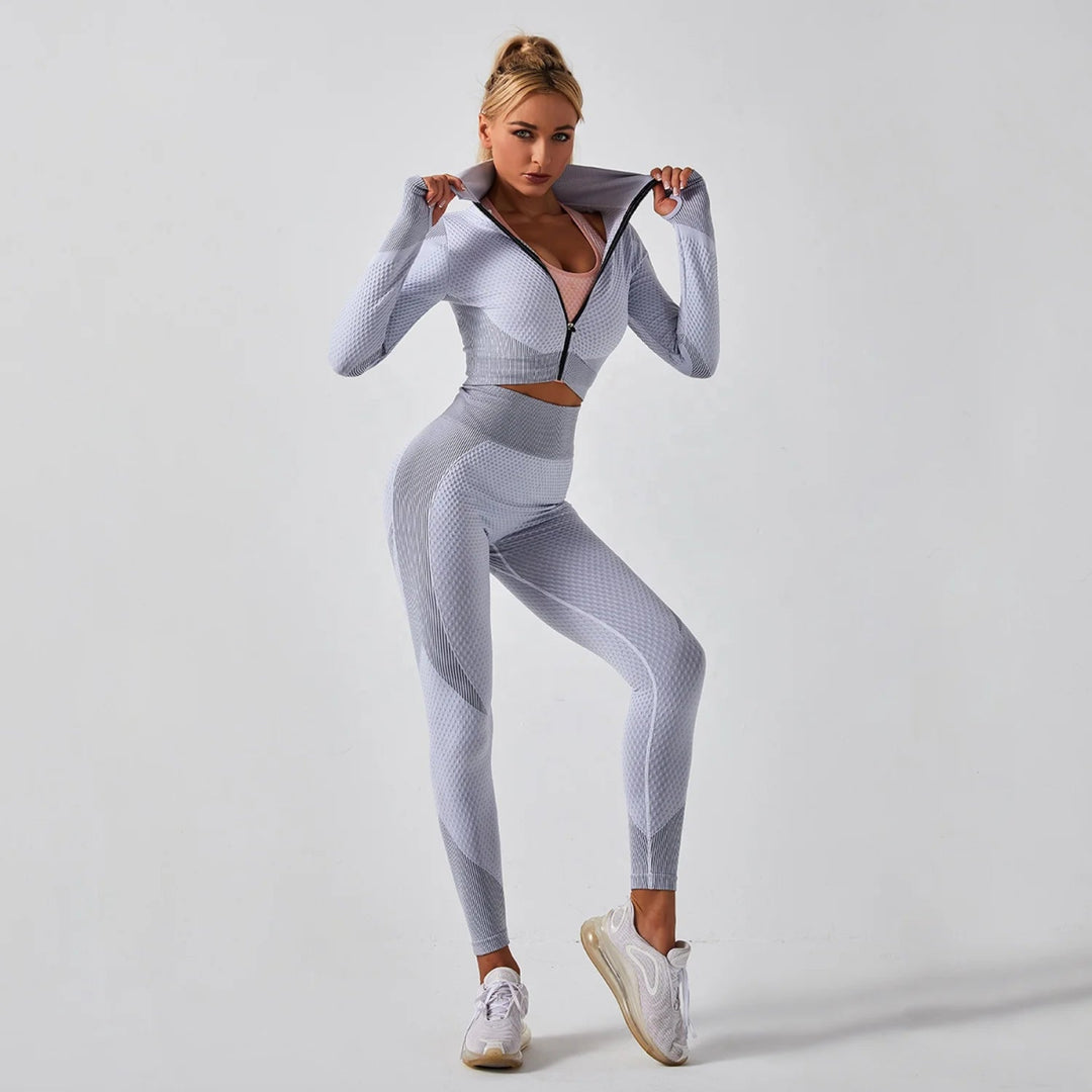 3-Piece Seamless Yoga Set for Women - Elastic Gym Outfit for Fitness and Yoga - Allen-Fitness