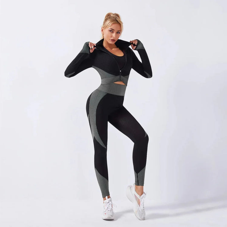 3-Piece Seamless Yoga Set for Women - Elastic Gym Outfit for Fitness and Yoga - Allen-Fitness