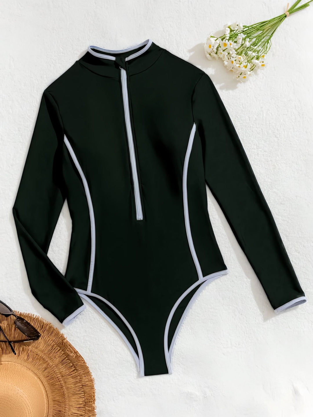 Solid color triangle sports one-piece swimsuit