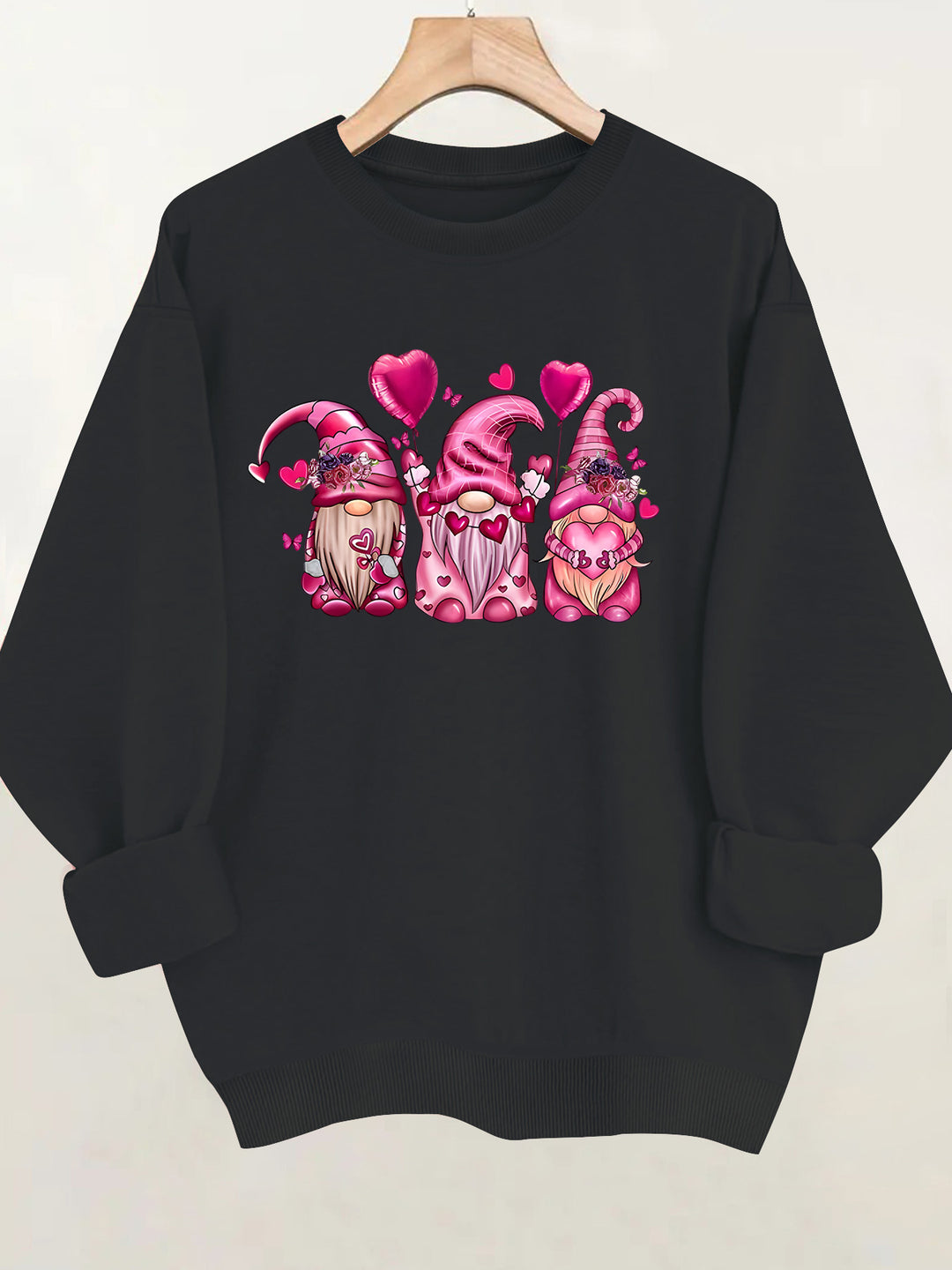 Round neck long sleeved sweatshirt