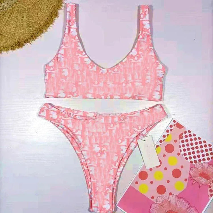 Luxury Designer Swimsuit with Captivating Letter Print - Allen-Fitness