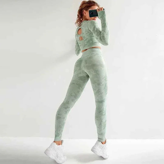 Women’s Camouflage Activewear Yoga Suit - 2 Pc Backless Long Sleeve Top &amp; Seamless Leggings Set - Workout Clothes for Women - Allen-Fitness