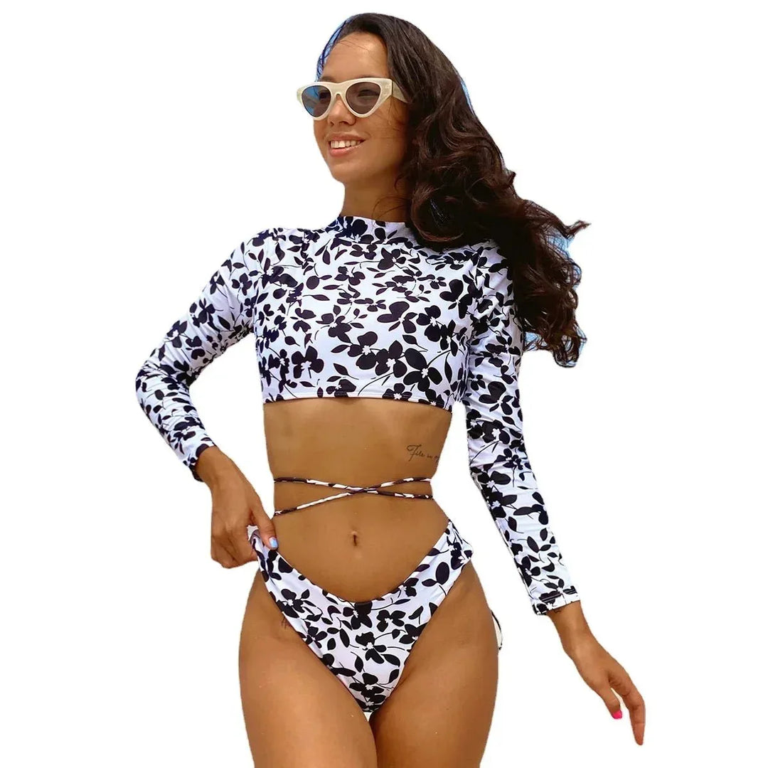 Comfortable Fit Long Sleeve Back Print Swimsuit - UV Protection - Allen-Fitness