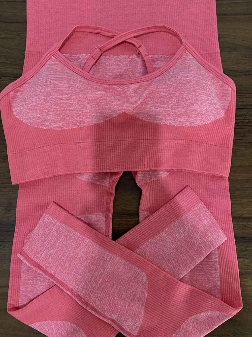 Women's Compression Yoga Leggings and Sports Bra Set - Allen-Fitness