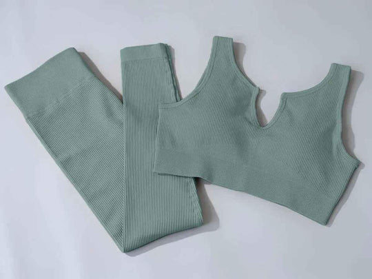 Women workout pant &amp; yoga clothing, and home wear clothes. Activewear seamless yoga gym fitness set