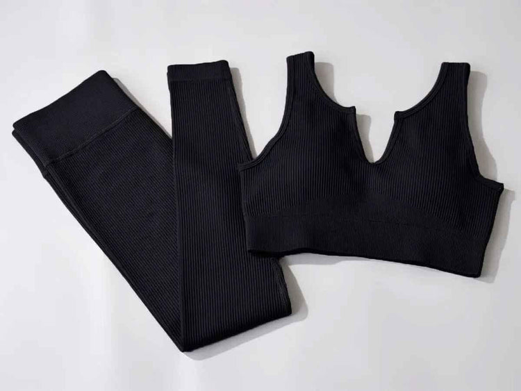 Women workout pant & yoga clothing, and home wear clothes. Activewear seamless yoga gym fitness set