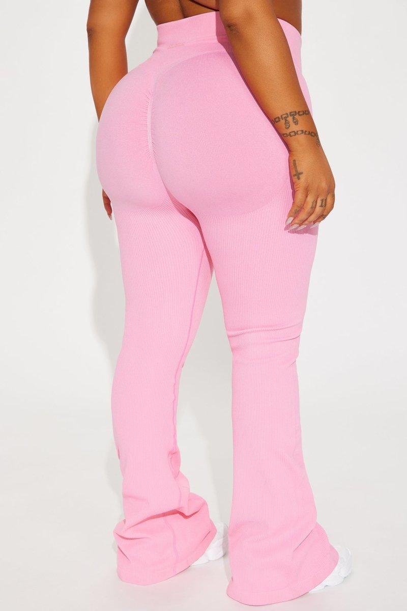 Beach Body Effortless Seamless Active Yoga Pant - Bubblegum Pink - Premium Fitness &amp; Activewear for Men &amp; Women|UK