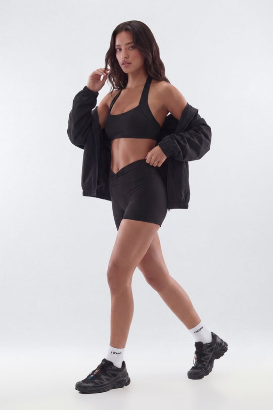 https://cdn.shopify.com/s/files/1/0293/9277/files/04-23-26_S9_17_B425SB0502_Black_CXB_IM_10-14-54_39310-3_EH_ES_JA.jpg?v=1778522649