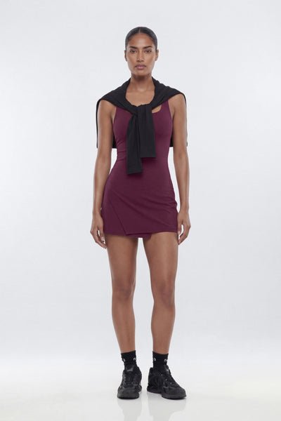 https://cdn.shopify.com/s/files/1/0293/9277/files/03-25-26_S9_PM_31_B125SJ0502_Merlot_JG_IM_19-45-26_1007-1_ES_ES_ES_MH_JA.jpg?v=1776096261&amp;with=400&amp;height=600