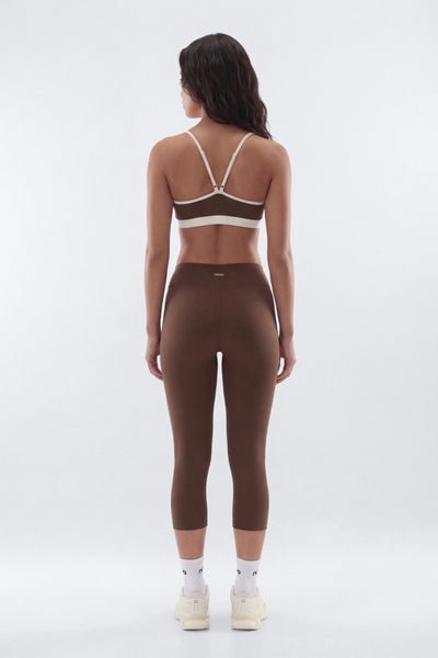 https://cdn.shopify.com/s/files/1/0293/9277/files/03-04-26_S6_PM_4_B125SP1201_Brown_JG_NL_17-14-33_8811-2_EH_ES_ES_ES_JA.jpg?v=1773702966&amp;with=400&amp;height=600