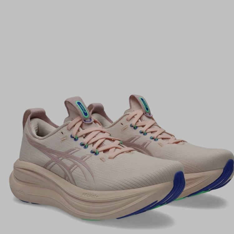 Experience superior comfort and cushioning with the Asics Gel-Nimbus 28 Road Running Shoes.