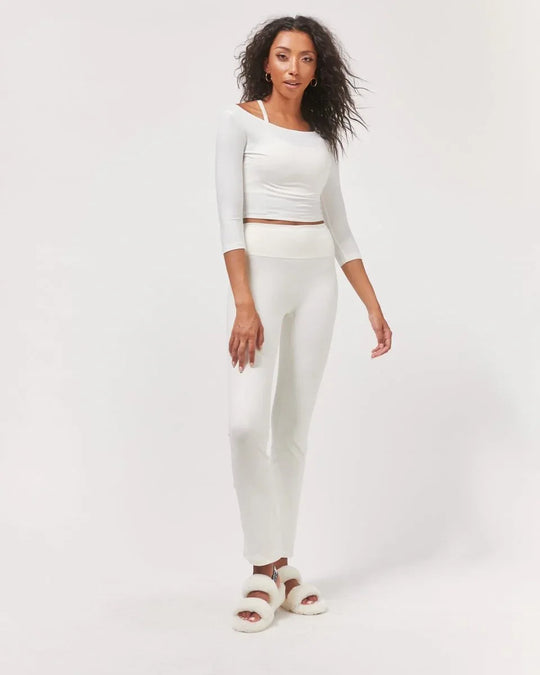 Flattering Open Shoulder Semi-Crop Lounge Top with 3/4 Sleeves - Ultra Soft Fabric - Allen-Fitness
