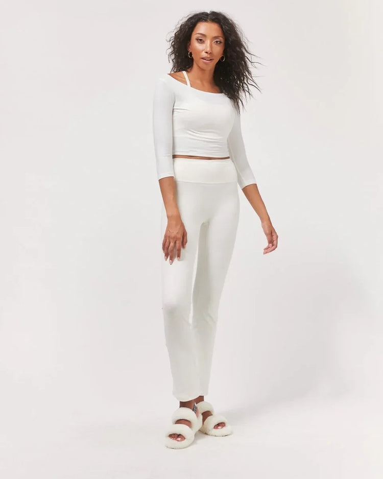 Flattering Open Shoulder Semi-Crop Lounge Top with 3/4 Sleeves - Ultra Soft Fabric - Allen-Fitness