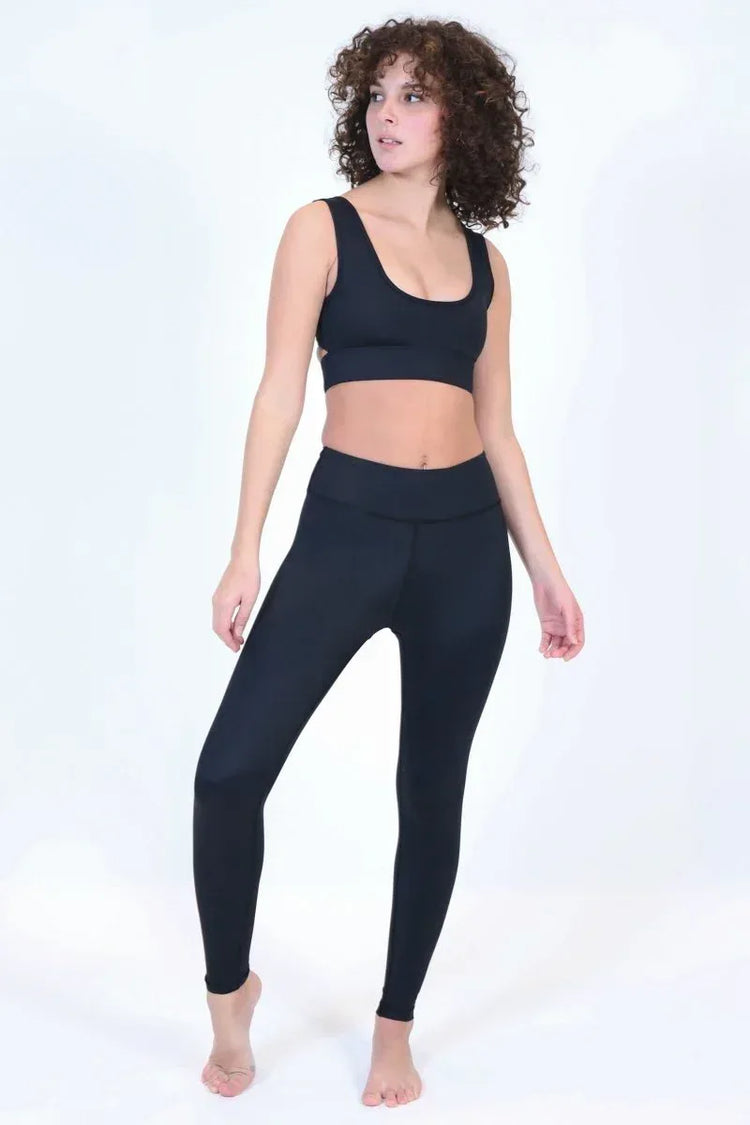 Eco-Friendly Leggings: Hi-Rise, Breathable, Compression Fit with Anti-Bacterial Protection - Allen-Fitness