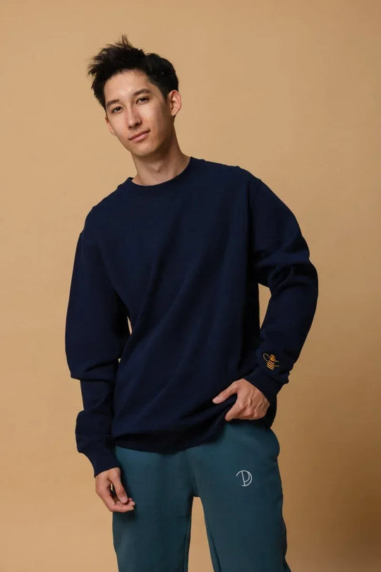 Eco-Friendly Sweatshirt with Embroidered Bee - Soft Organic Cotton Navy Casual Wear - Allen-Fitness