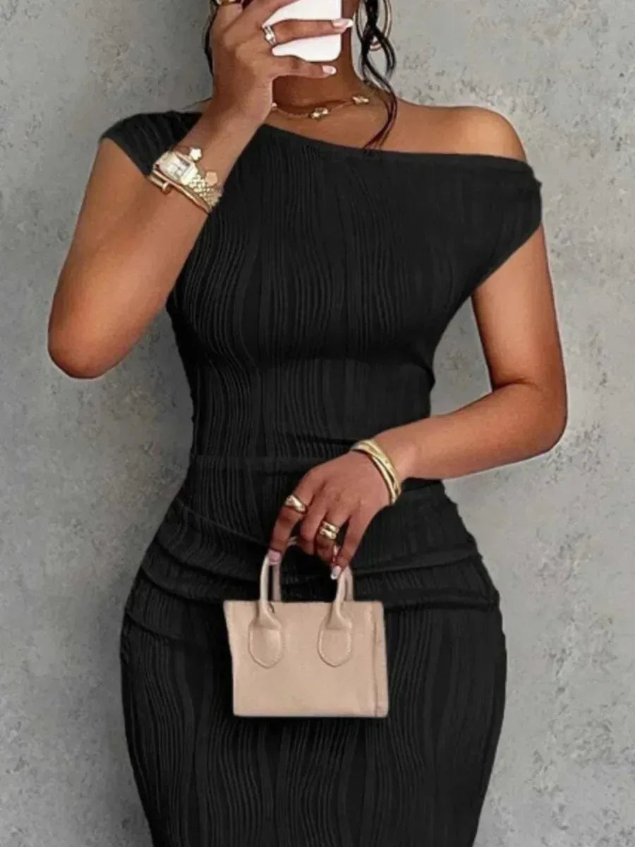 Elegant Textured Maxi Dress - Single Shoulder Bodycon Style for Modern Women - Allen-Fitness