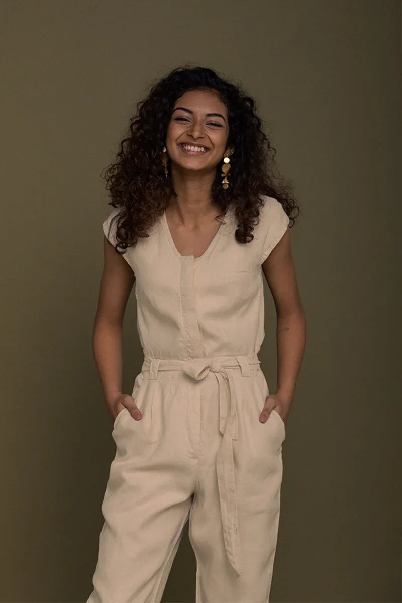 Stylish Neutral Beige Jumpsuit – V-Neck Design, Tapered Legs, Hemp Fabric - Allen-Fitness