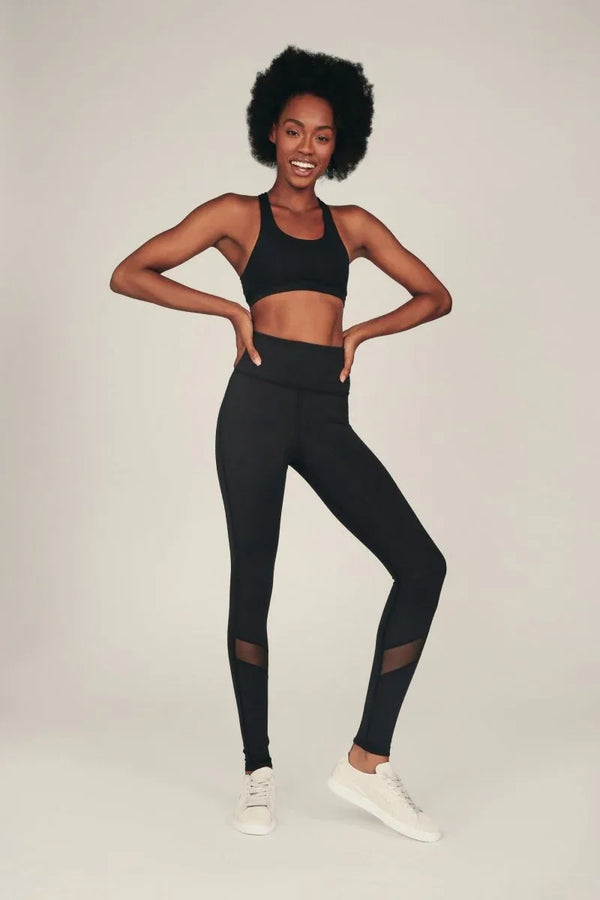 High-Rise Compression Workout Leggings UK – Antimicrobial with Back Pocket