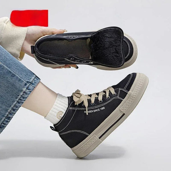 Men's Black Skate Shoes - Classic Canvas Upper, Comfortable Plush Inner, Casual Design, Unisex