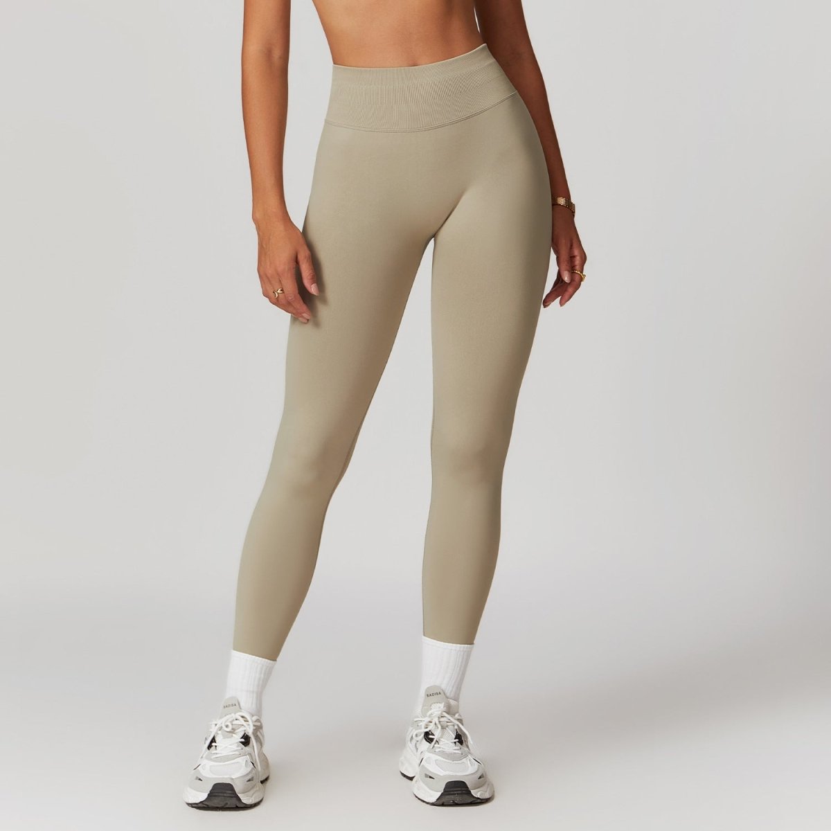 Peach Hip Seamless Tight Yoga Pants for Women's Outerwear Running Exercise Speed Drying Fitness Pants - Premium Fitness & Activewear for Men & Women|UK