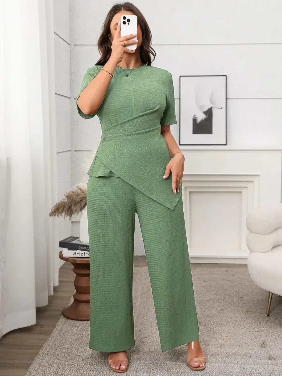 Plus Size Outfits: Stylish Asymmetrical Round Neck Short Sleeve Top & Pants Set - Allen-Fitness