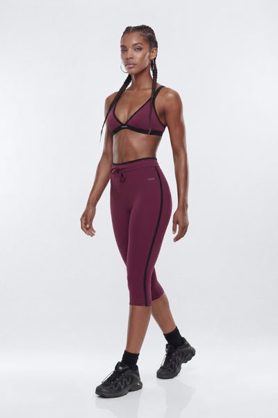https://cdn.shopify.com/s/files/1/0293/9277/files/03-25-26_S9_PM_12_B125SB1313_Merlot_JG_IM_17-57-54_34616-5_ES_ES_ES_SG_JA_95949c85-5710-4b80-b03c-b84283684382.jpg?v=1776722697&amp;with=400&amp;height=600
