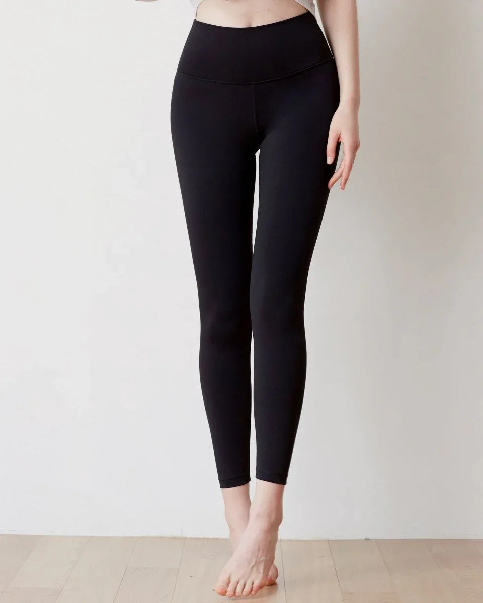 Quick Dry Athletic Leggings with 4-Way Stretch - Essential Ventiflo™ 26" High Waist Leggings - Allen-Fitness