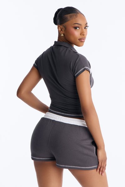 https://cdn.shopify.com/s/files/1/0293/9277/files/02-06-26_S6_32_V225MS4716_Charcoal_AE_JS_14-11-44_6005_PXF.jpg?v=1770833812&amp;with=400&amp;height=600