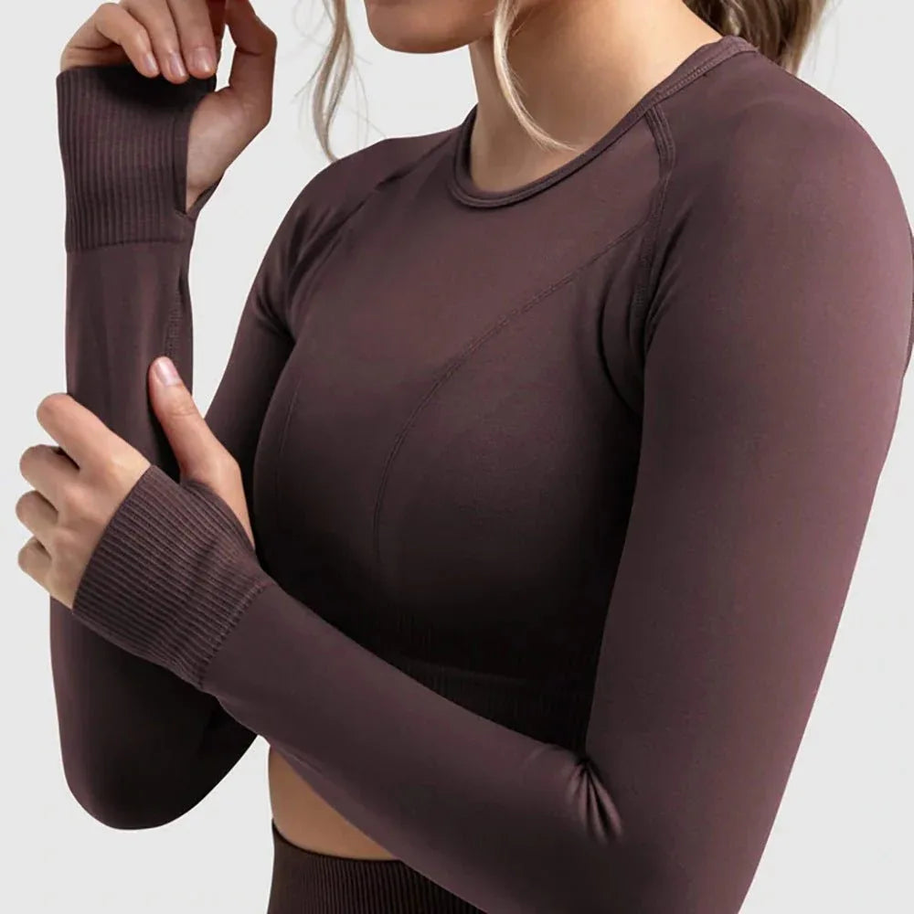 Seamless Sports Bra Set with Peach Hip Trousers – Super Stretch Long Sleeve Yoga Outfit S, M, L - Allen-Fitness