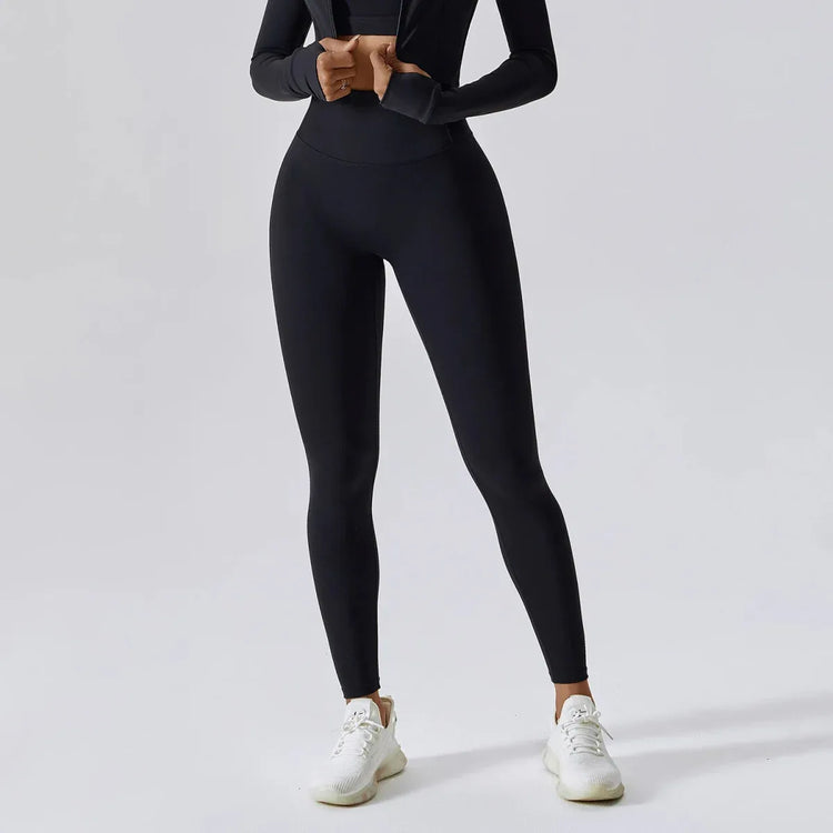 Yoga Shorts Set with Logo, Seamless 3 Color Design - 2 Piece Fitness Set - Allen-Fitness