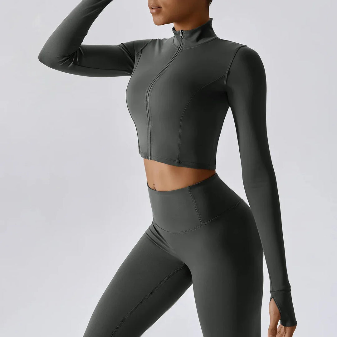 Yoga Shorts Set with Logo, Seamless 3 Color Design - 2 Piece Fitness Set - Allen-Fitness