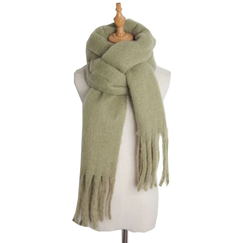 Thick Women's Scarf in Mohair Twist Braid, Stylish Plush Winter Accessory for Warmth and Elegance - Allen-Fitness